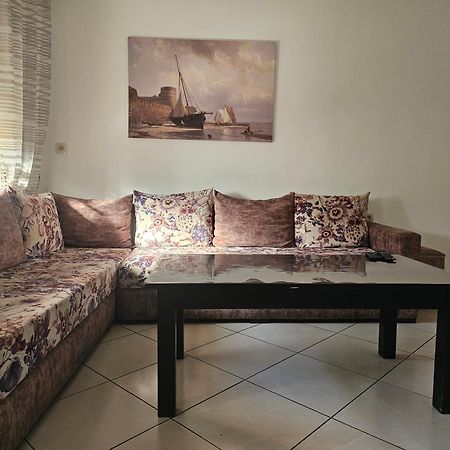 Appartement Al Amal Martil Buitenkant foto
